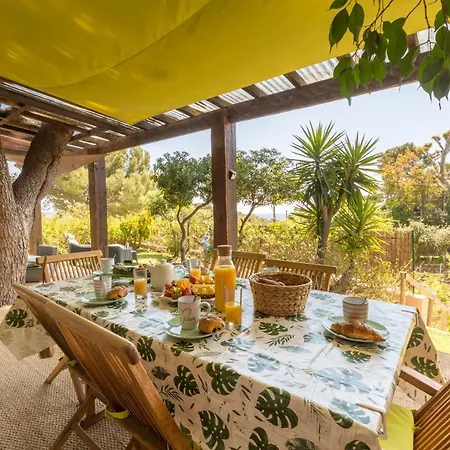 La Felyvonne: Familiale Avec Terrasse Et Vue *