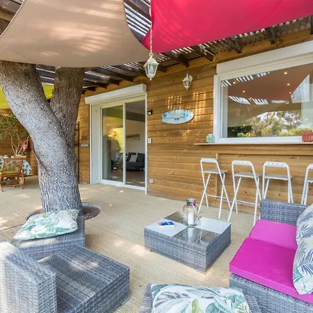 Villa La Felyvonne, Familiale Confortable Avec Sa Grande Terrasse Ombragee Et Sa Vue Degagee Vers La