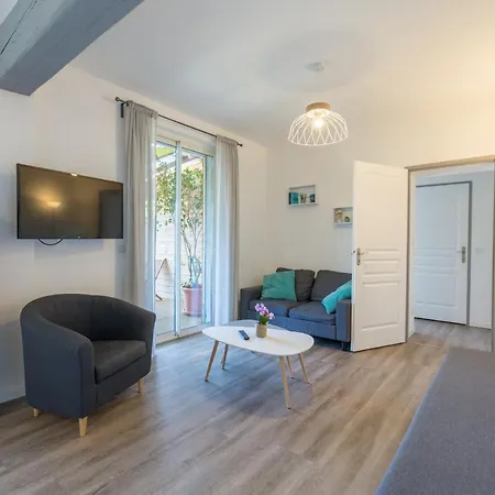 La Felyvonne: Familiale Avec Terrasse Et Vue Villa Hyeres